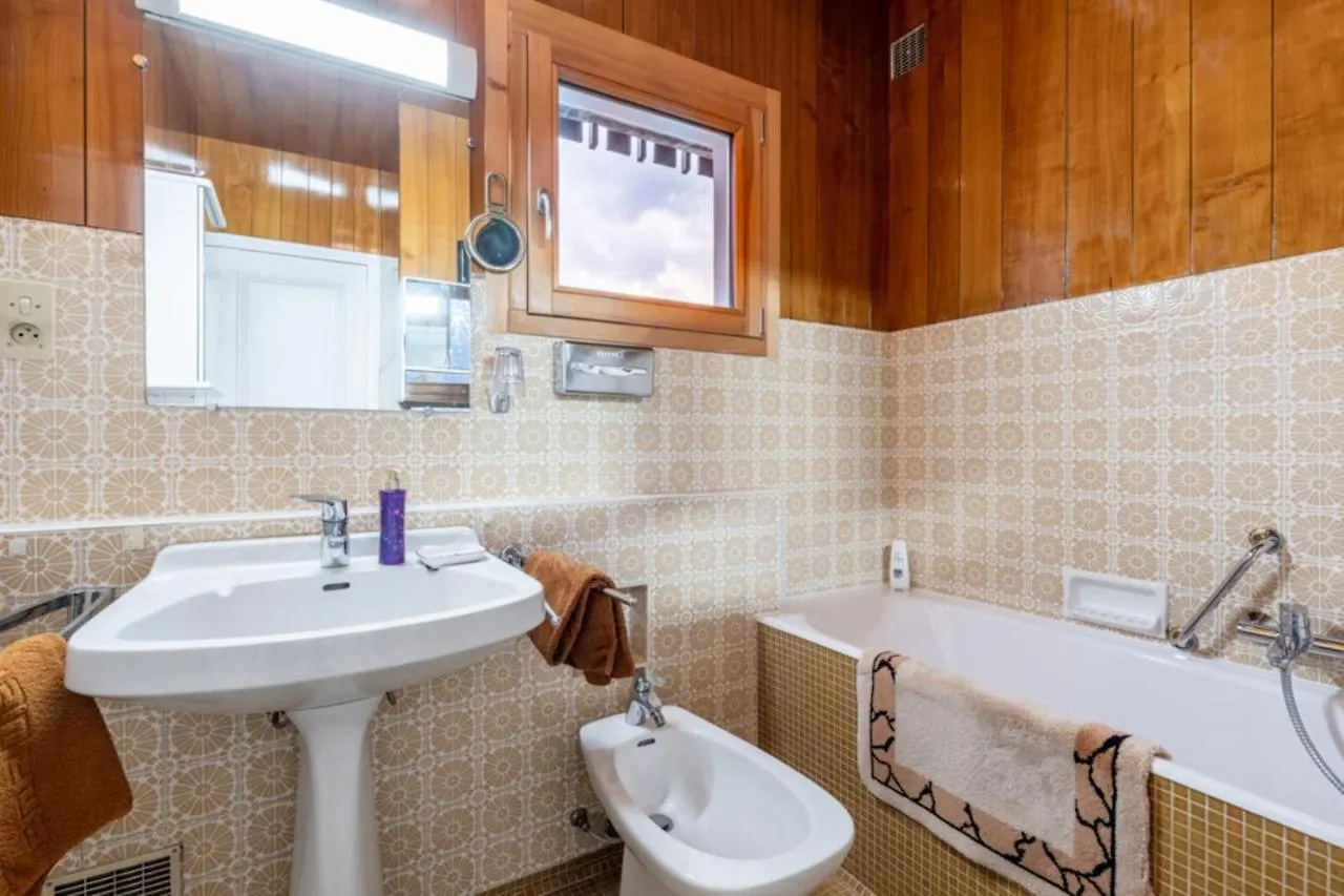 Spacious Apartment With Balcony In 샤모니 0*,